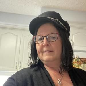 Meet your Posher, Rhonda